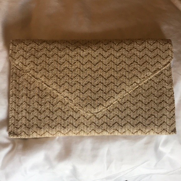 Clutch - Picture 1 of 3